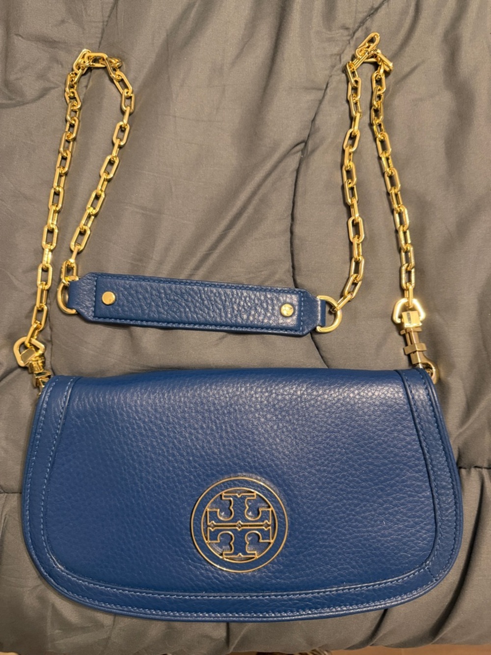 Tory Burch Navy Pebbled Leather Shoulder Bag with Gold Chain
